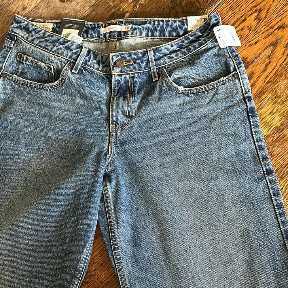 Levi’s Low Loose Jean from Free People (31x32)